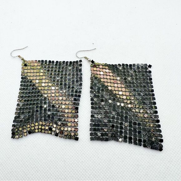 Sequin two tone shimmer earrings - Picture 1 of 6